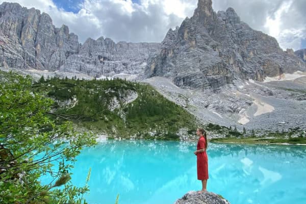 From Venice: Dolomites, Lake Sorapis hike with Alpine Guide (PRIVATE)