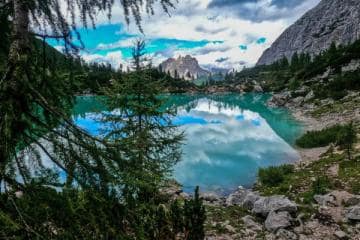 From Venice: Dolomites, Lake Sorapis hike with Alpine Guide (PRIVATE) — photo 2